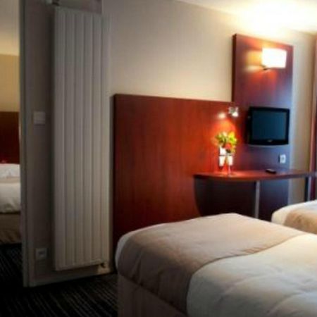 Kyriad Saint-Malo Dinard La Richardais Екстериор снимка