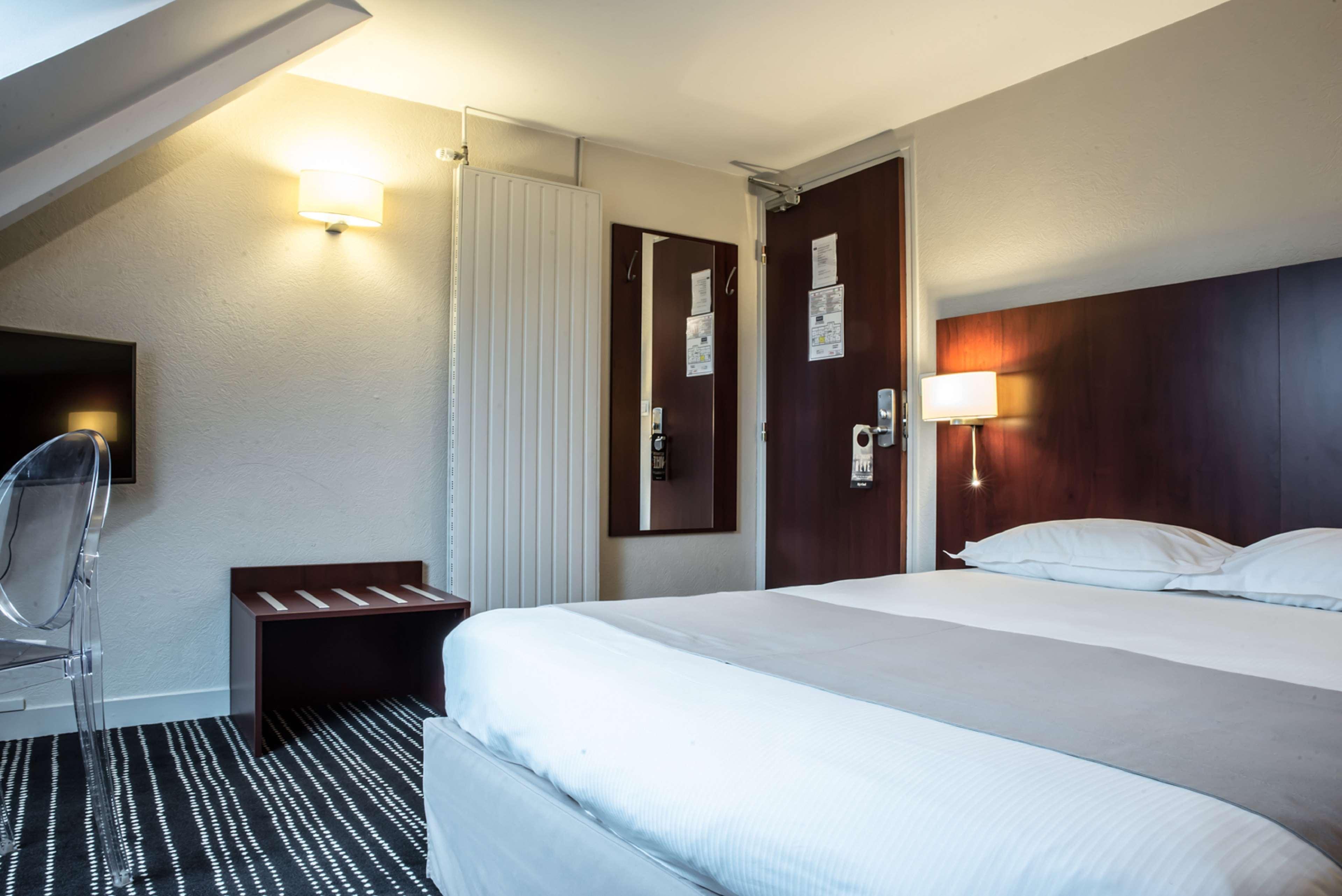Kyriad Saint-Malo Dinard La Richardais Екстериор снимка