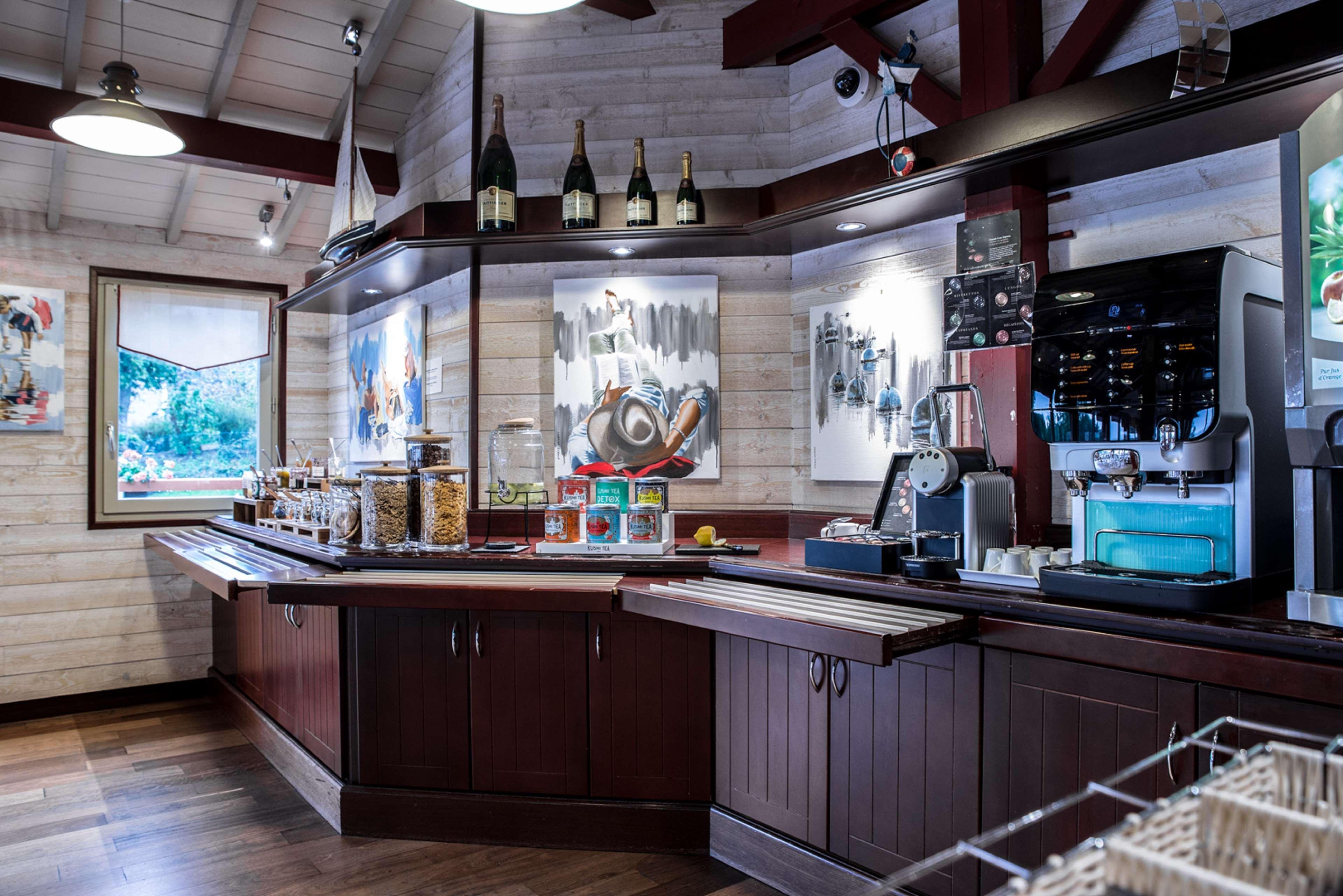 Kyriad Saint-Malo Dinard La Richardais Екстериор снимка